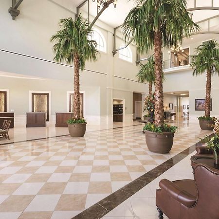 Embassy Suites Savannah Historic District Екстериор снимка