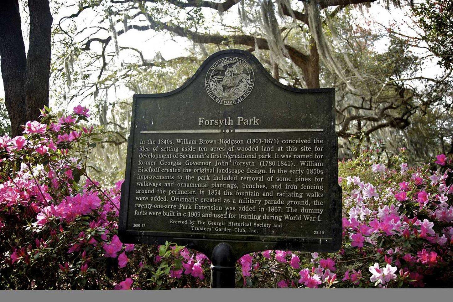 Embassy Suites Savannah Historic District Екстериор снимка
